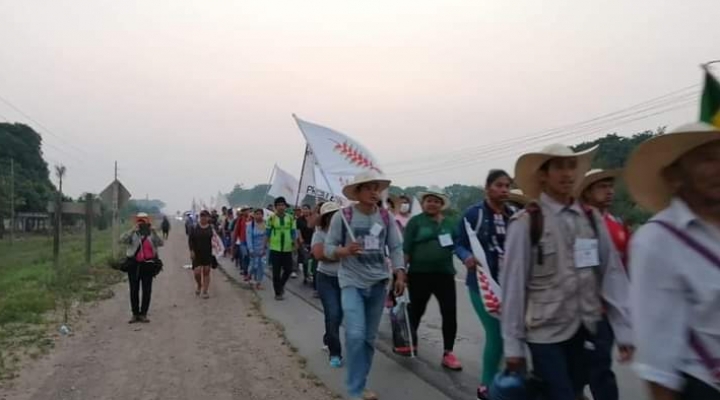 Tras 27 días de indiferencia del Gobierno, la marcha indígena envía comisión para presentar sus demandas ante la ONU