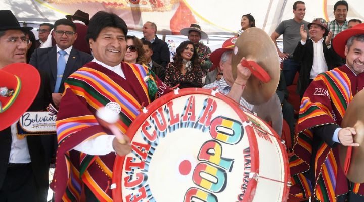 Presidente de Paraguay apoya a Bolivia como subsede para el Mundial de Fútbol 2030