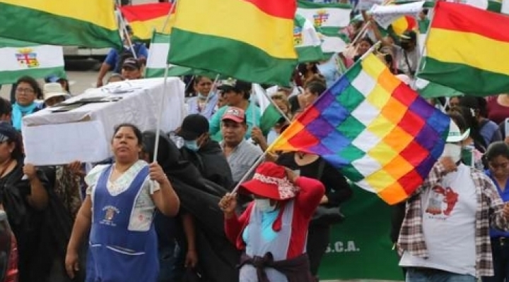 El MAS marcha en Santa Cruz y exige cárcel para opositores por el “golpe” contra Evo