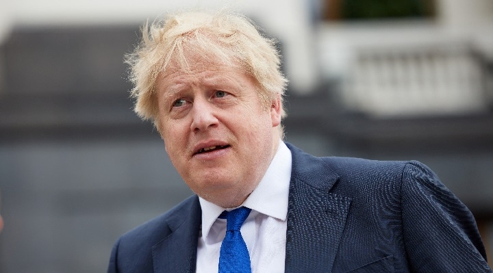 4 claves del escándalo sexual que desató más de 30 renuncias en el gobierno británico y pone contra las cuerdas a Boris Johnson