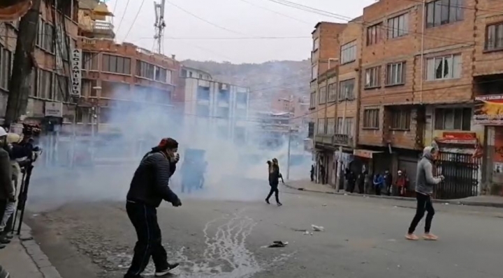 Reportan un herido de gravedad en los nuevos enfrentamientos entre cocaleros y Policías