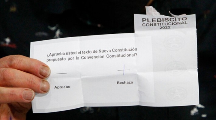 Analista: derrota en plebiscito de Chile muestra una izquierda no consolidada en la región