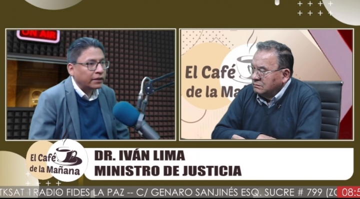 Lima atribuye vuelco de su vehículo al mal estado de la vía y rechaza las acusaciones en su contra 