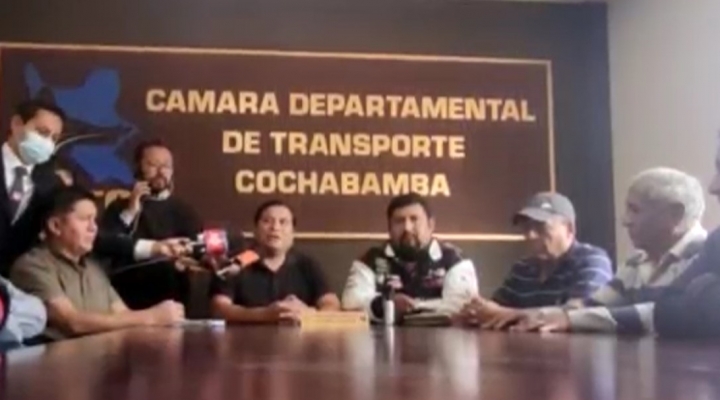 Transporte pesado da 24 horas al Gobierno para reanudar exportaciones, anuncia paro y bloqueo de fronteras