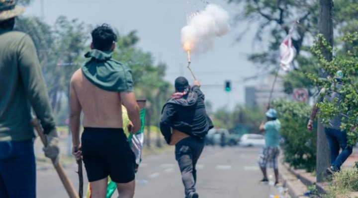 La violencia marca Santa Cruz en el día 21 del paro por censo en 2023