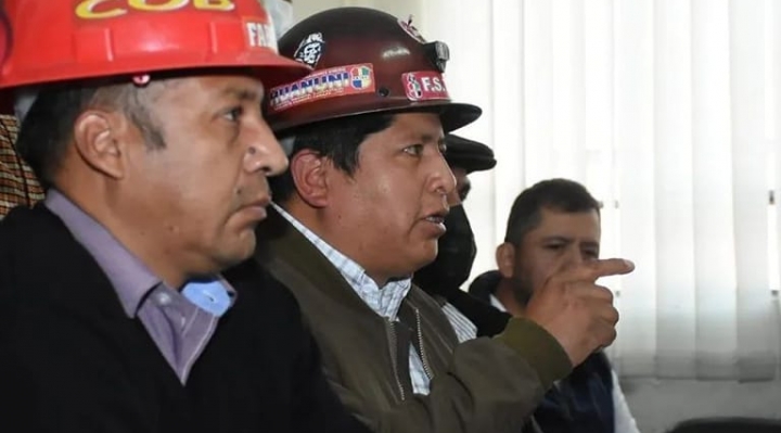 Huarachi a líderes de Santa Cruz: "Tienen 72 horas para abandonar Bolivia por tratar de dividirnos"