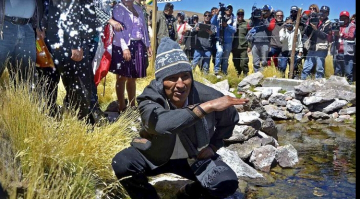 Desde Comcipo conforman equipo jurídico contra Evo por las Aguas del Silala