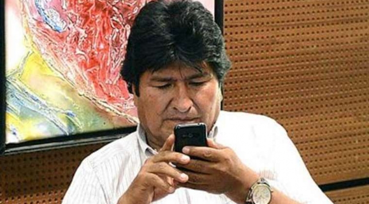 Según Morales, se pidió $us 3 millones a agentes de EEUU por 3 celulares que le robaron