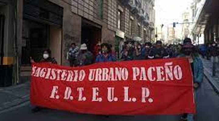 Maestros urbanos se movilizarán en La Paz desde el 6 de marzo; rechazan la malla curricular