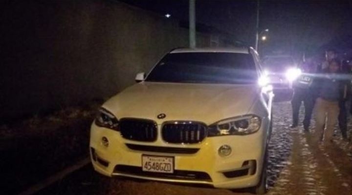 Hallan cuerpo de un piloto de la estatal BoA en el maletero de una vagoneta BMW