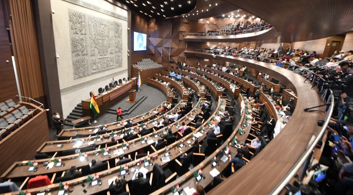 Arcistas y evistas se unen en la Asamblea y sancionan el PGE 2023 reformulado