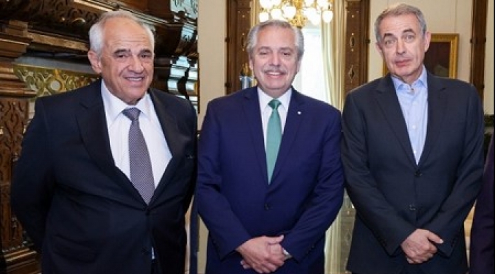 Tres expresidentes del Grupo de Puebla realizan reunión en Bolivia, intentarán acercar a Morales y Arce