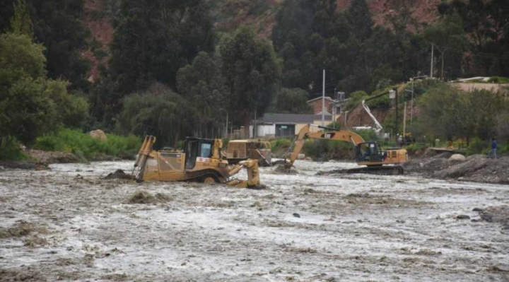 Anoche llovió 30,7 litros de agua por mt2 en La Paz, fue la precipitación más intensa del mes