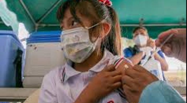 En La Paz habilitan 100 puntos de vacunación contra la influenza y hay tolerancia para niños enfermos