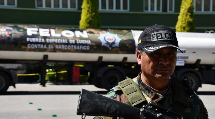 Confiscan 304 kilos de cocaína procedente del Perú en un camión cisterna que tenía destino Chile