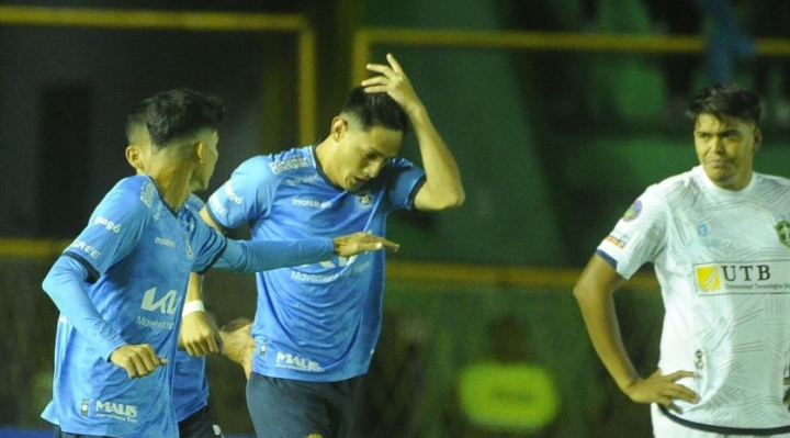Menacho de Blooming anota a los 8 segundos el gol más rápido de la liga boliviana
