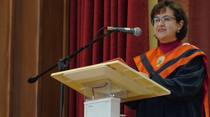 Rectora María Eugenia García espera mejorar los índices de investigación en la UMSA