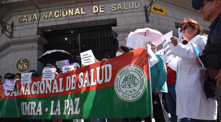 Inicio de paro médico de 72 horas arranca a medias en algunos lugares del país