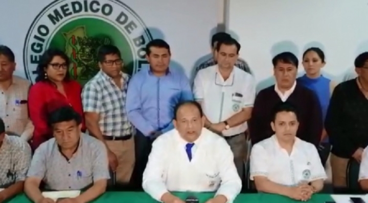 Médicos ratifican paro indefinido y ministra Montaño cuestiona falta de sensibilidad ante incendios de la Chiquitania