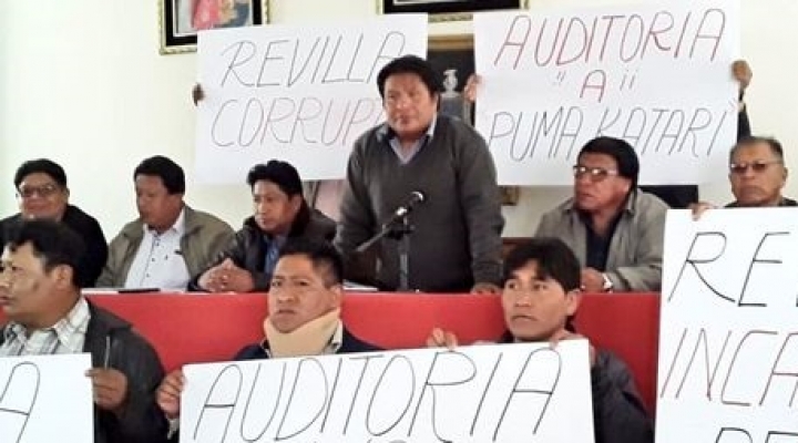 La Paz: chóferes dan plazo de 48 horas a Revilla para convocar a diálogo, amenazan con paro de 24 horas si no son escuchados
