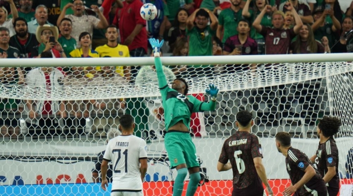 Ecuador elimina a México y se medirá con Argentina en cuartos de final