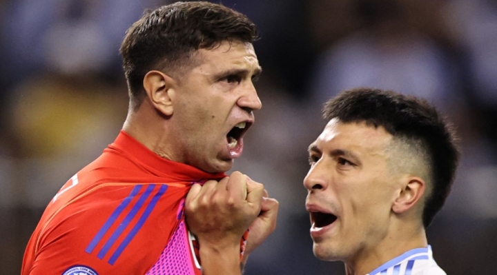 Con Martínez vestido de héroe, Argentina avanza en los penales a las semifinales