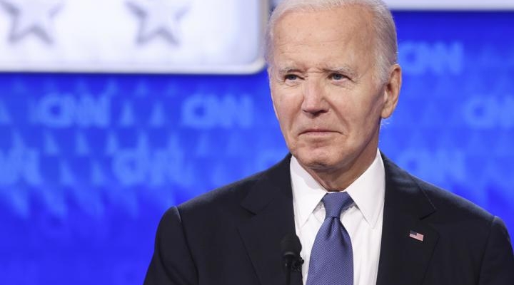 Biden asume la culpa de su mal debate ante Trump y dice no recordar si lo vio después