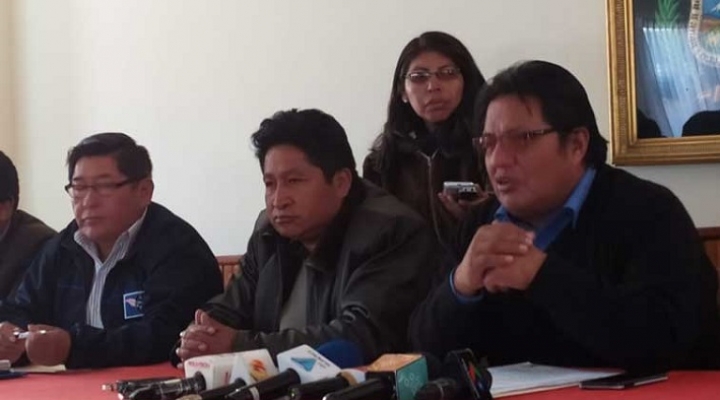 La Paz: chóferes descartan paro este martes, esperan respuesta de alcalde Revilla a sus demandas