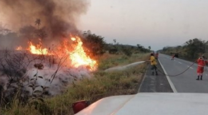 Chiquitanía: gobernador Costas convoca al Gobierno para coordinar estrategias contra el fuego