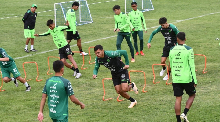 Selección: Villamil será titular en Chile en un mediocampo que está disminuido