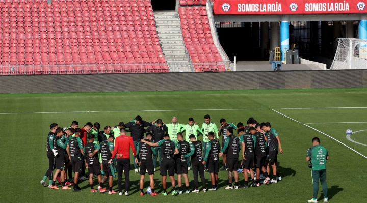 Eliminatorias: Chile y Bolivia apuntan por lo menos al repechaje 