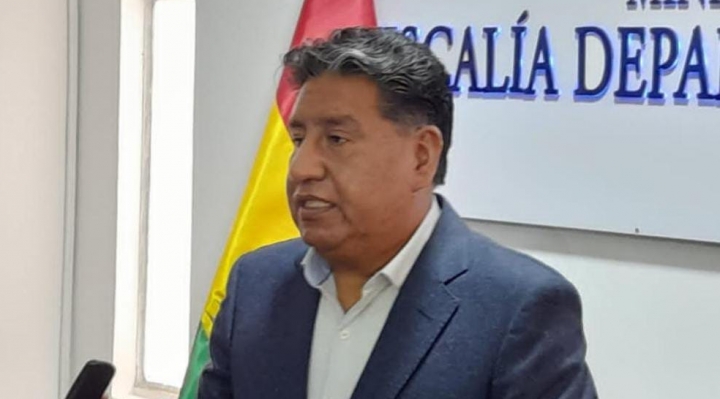 Fiscales departamentales de La Paz y Santa Cruz se postulan a Fiscal General