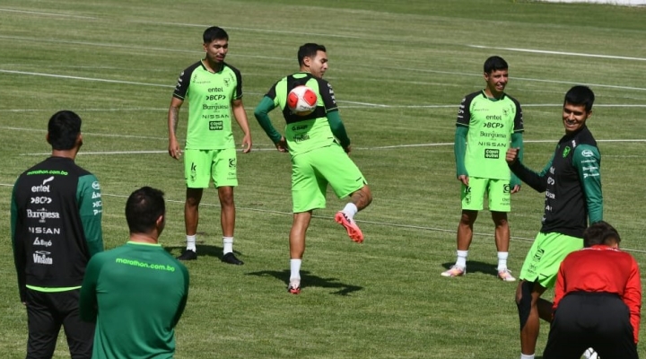 Selección: Bruno Miranda espera hacerle un gol a Colombia “como sea”