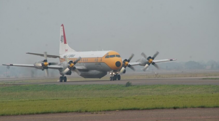 Próxima semana se prevé llegada de otro avión cisterna para combatir incendios forestales