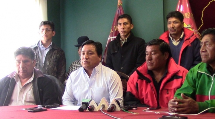 En La Paz, Cochabamba, Santa Cruz, Chuquisaca y Potosí, sectores de transporte se suman a medidas de presión de comités cívicos.
