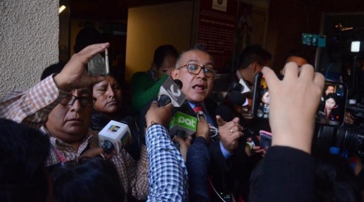 Representante del Defensor del pueblo de Cochabamba señaló que existen los mecanismos para que se pida su renuncia