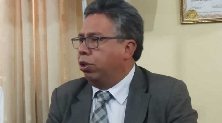 Luis Larrea sostiene que Bolivia no tiene los mecanismos para enfrentar el coronavirus si llega al país