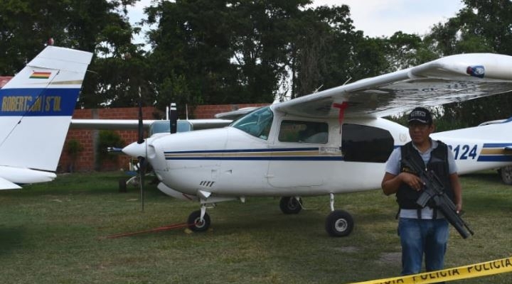 Confiscan seis avionetas vinculadas con el narcotráfico y hay 14 aprehendidos en Warnes