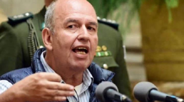 Críticas a actores políticos por nueva polémica respecto a planteamiento de renuncia de presidenta Jeanine Añez