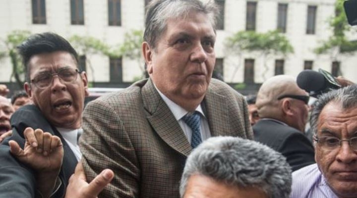 Alan García pide asilo en la embajada de Uruguay en Lima
