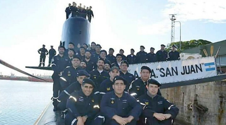 Consideran muy difícil poder rescatar el submarino argentino que está en el fondo del mar