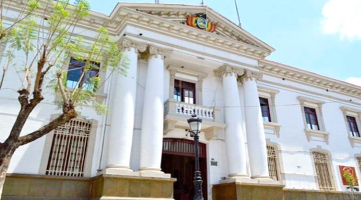 En Tarija proponen reducir sueldos del Ejecutivo y Legislativo en 40% de agosto a diciembre