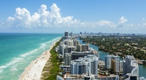 Cómo se construyó Miami Beach ganándole terreno al mar en una zona pantanosa 