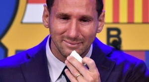Messi se despide entre lágrimas del Barcelona