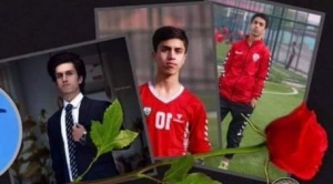 Afganistán: el futbolista de 19 años que murió al caer de un avión de EEUU que despegó de Kabul