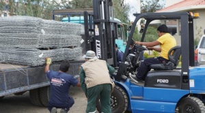 CBN dona 300 gaviones a la Gobernación de Cochabamba para tareas preventivas en la Cuenca Taquiña