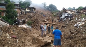 "Fue como una película de terror": más de 100 muertos tras fuertes inundaciones y deslaves en el estado brasileño de Río de Janeiro