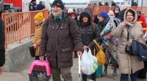 La cantidad de refugiados ucranianos llegará a dos millones en las próximas 24 horas, alerta la ACNUR