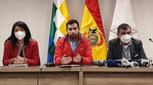 YPFB anula proceso de contratación y dueños de cisternas levantan bloqueo en La Paz