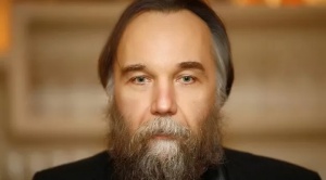 Aleksandr Dugin, el "Rasputín de Putin" que ha modelado la visión del presidente ruso de su país y del mundo 